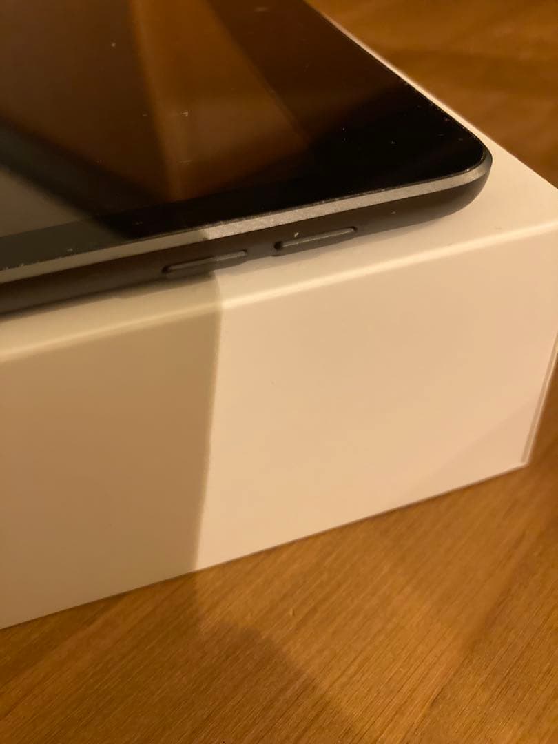 【美品】Apple iPad 第9世代スペースグレー 64GB【最大容量91%】