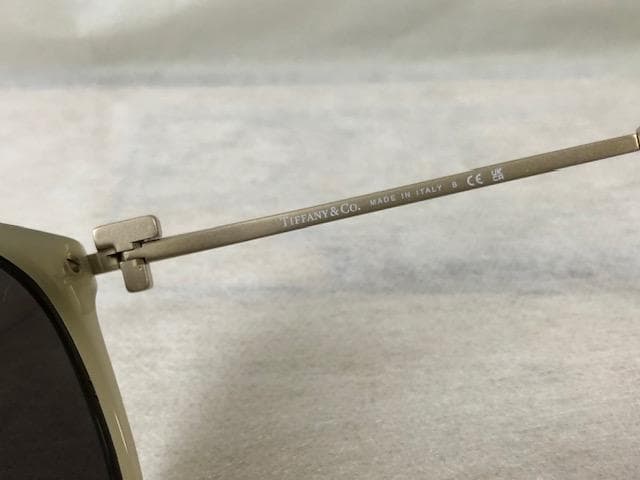 定価6.6万ティファニーTiffany&Coサングラス眼鏡メガネめがね国内正規品