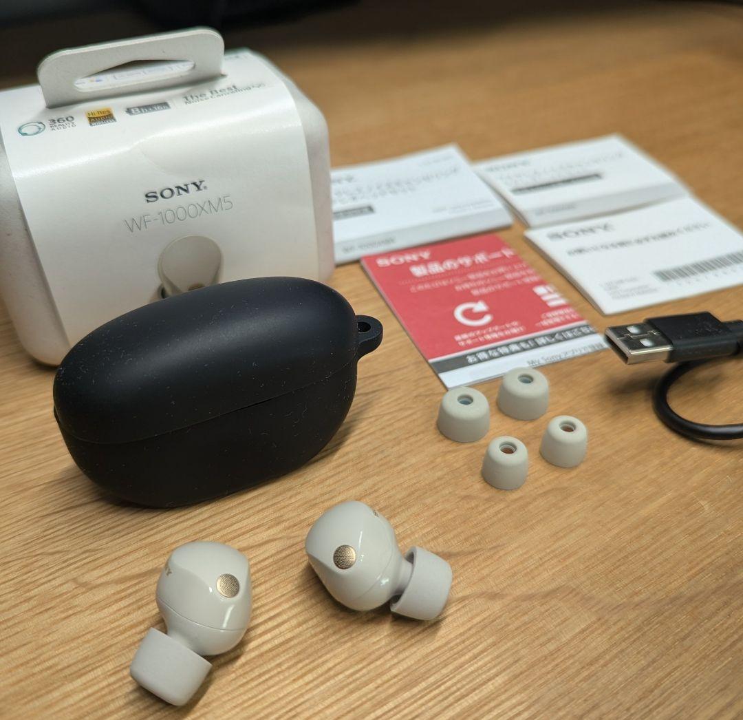 美品◆SONY WF-1000XM5 WHITE ✦シリコンケース付