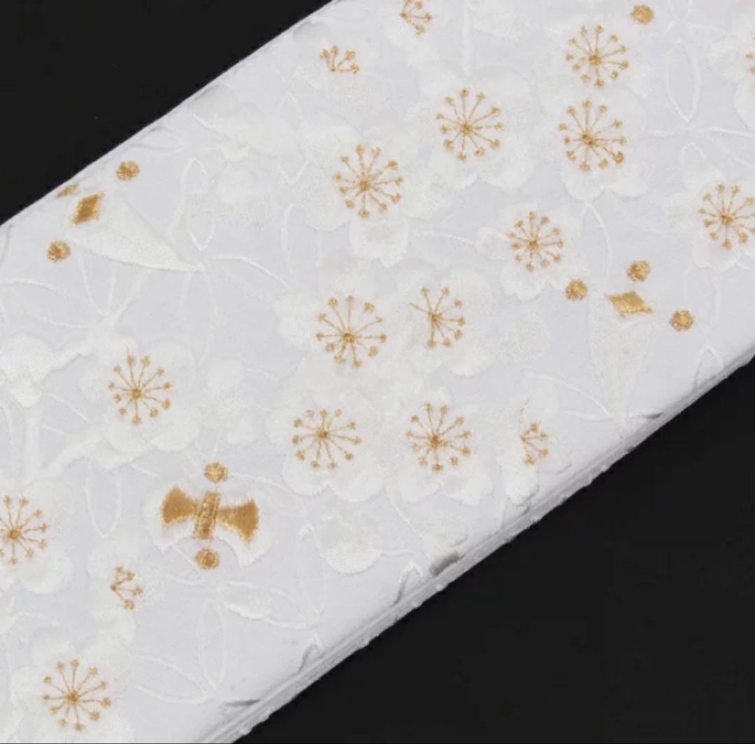 衿秀「き楽っく」専用替え衿 刺繍半襟白地 「白金七宝梅宝尽し」