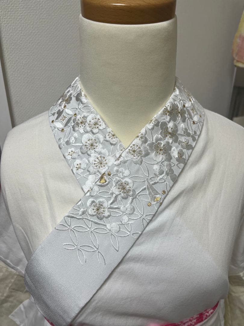 衿秀「き楽っく」専用替え衿 刺繍半襟白地 「白金七宝梅宝尽し」