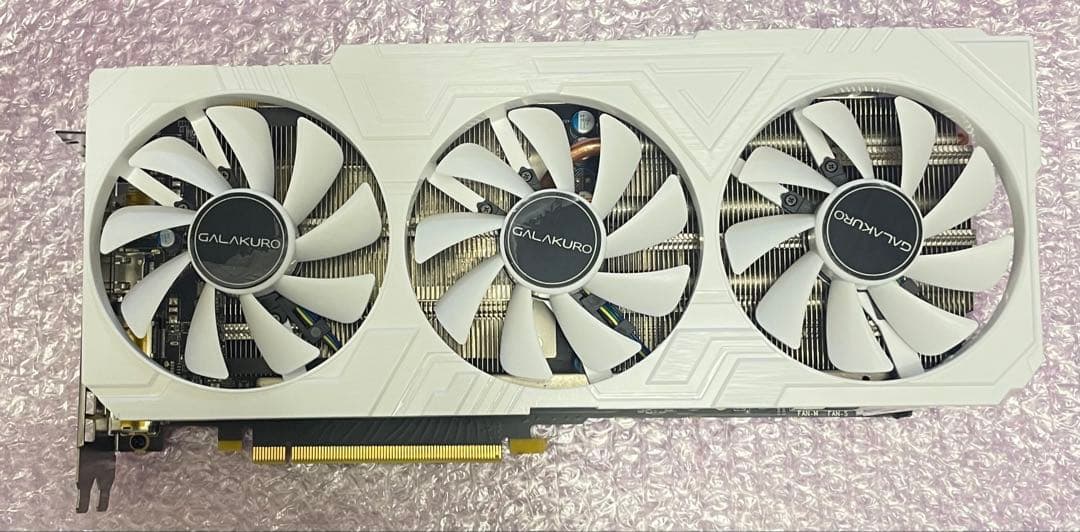 グラフィックボード・グラボ・ビデオカード RTX2070 Super EX Gamer white -1 Click