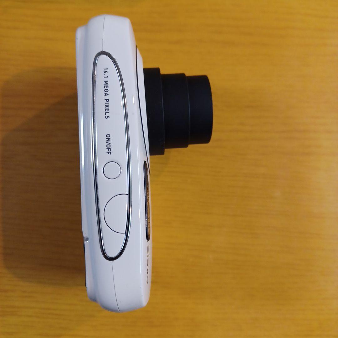 CASIO EXILIM デジタルカメラ　EX-N1 ホワイト