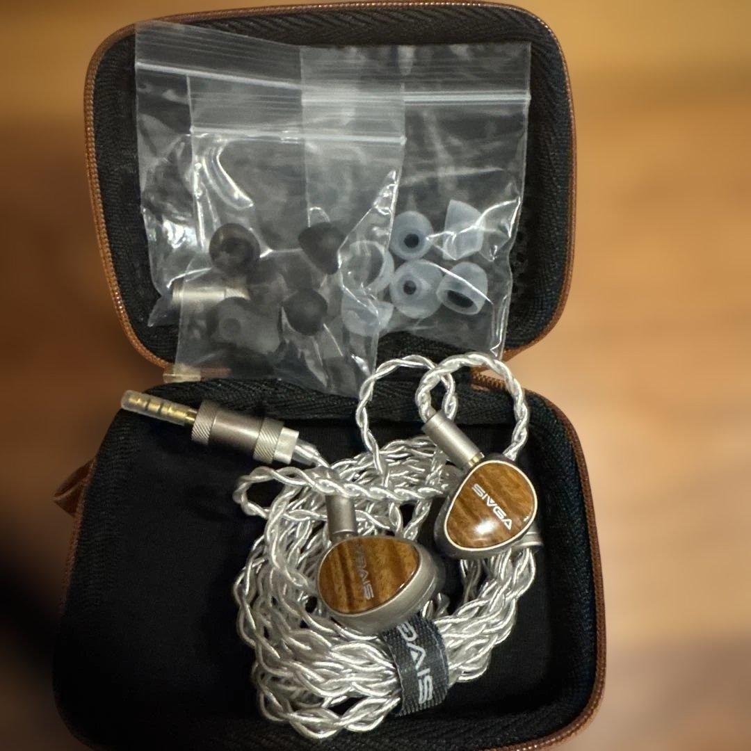 Sivga 有線イヤホン Que UTG 新品箱無し