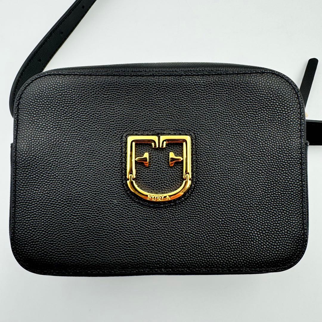 未使用品✨FURLA ウエストバッグ　ブラック　レザー