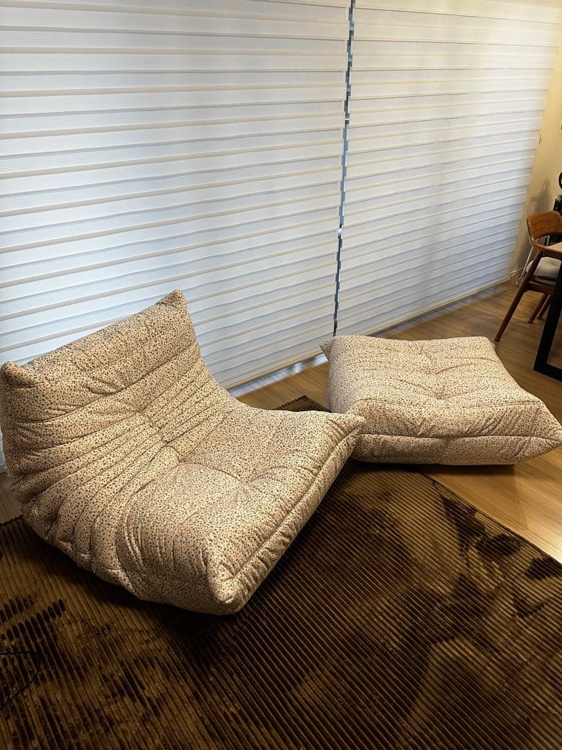 【トーゴ限定新生地 SHIKI】リーンロゼ | ロゼトーゴ ソファ&パフ セット