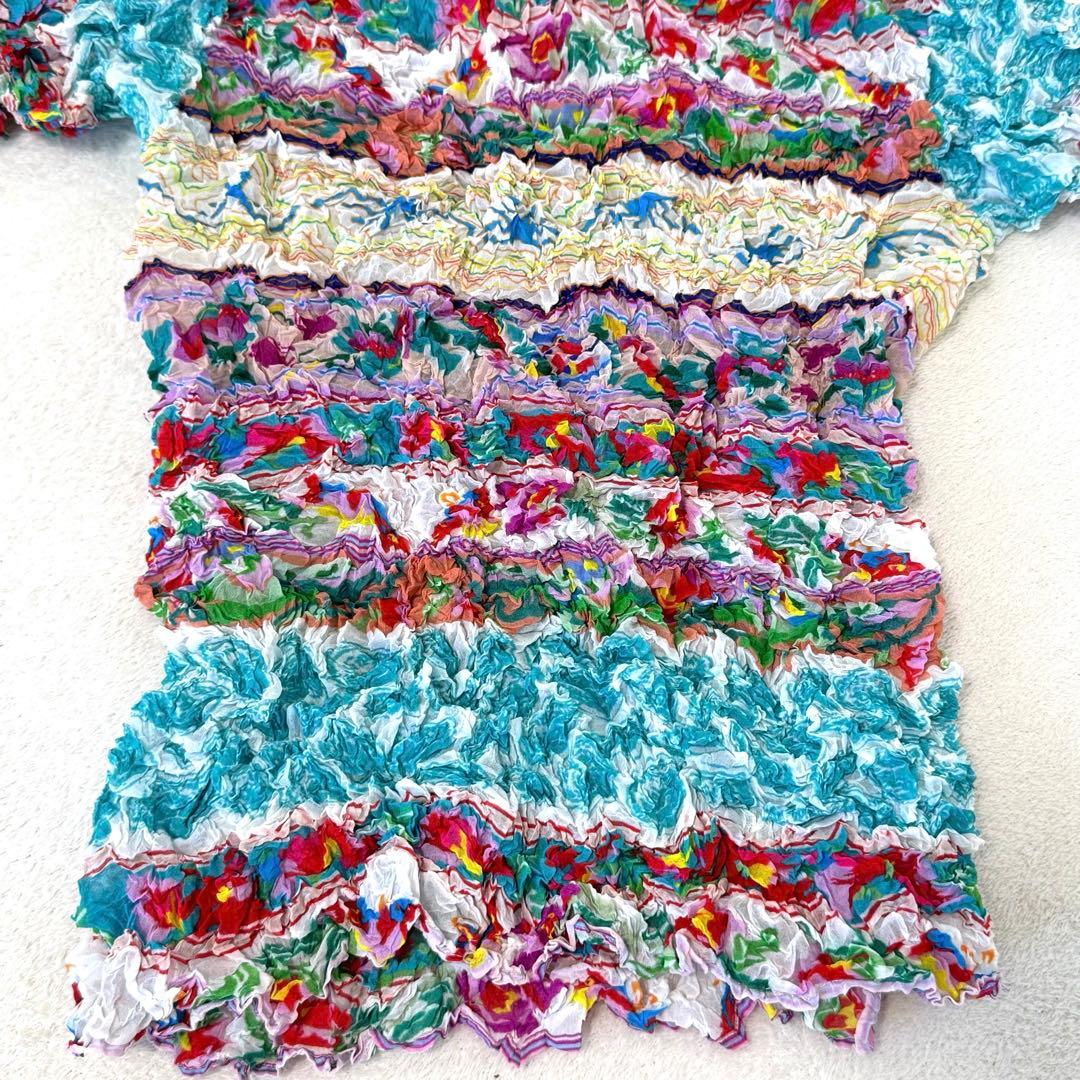 極美品✨ISSEY MIYAKE プリーツ　花柄　総柄　シワ加工　トップス