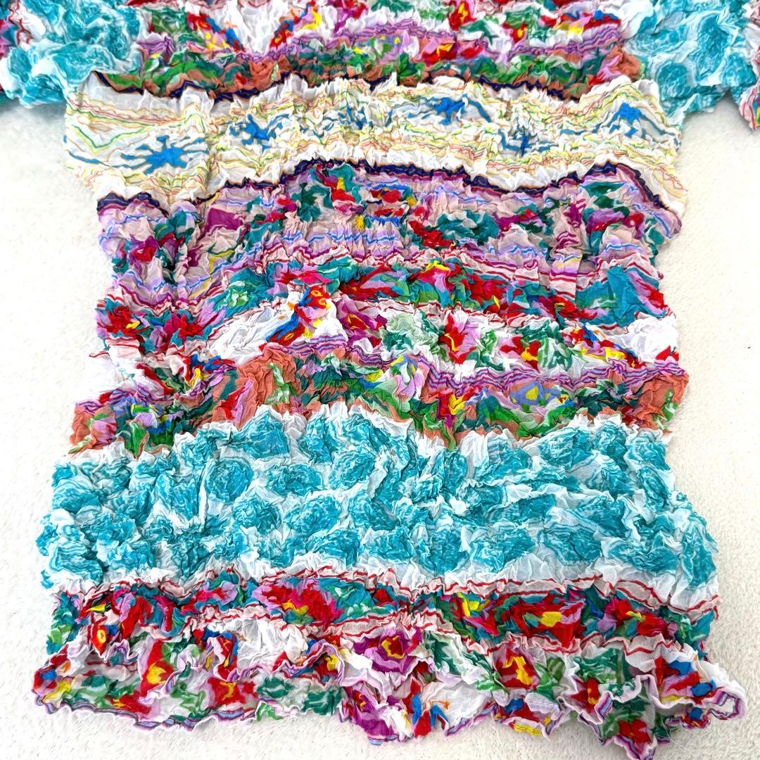 極美品✨ISSEY MIYAKE プリーツ　花柄　総柄　シワ加工　トップス