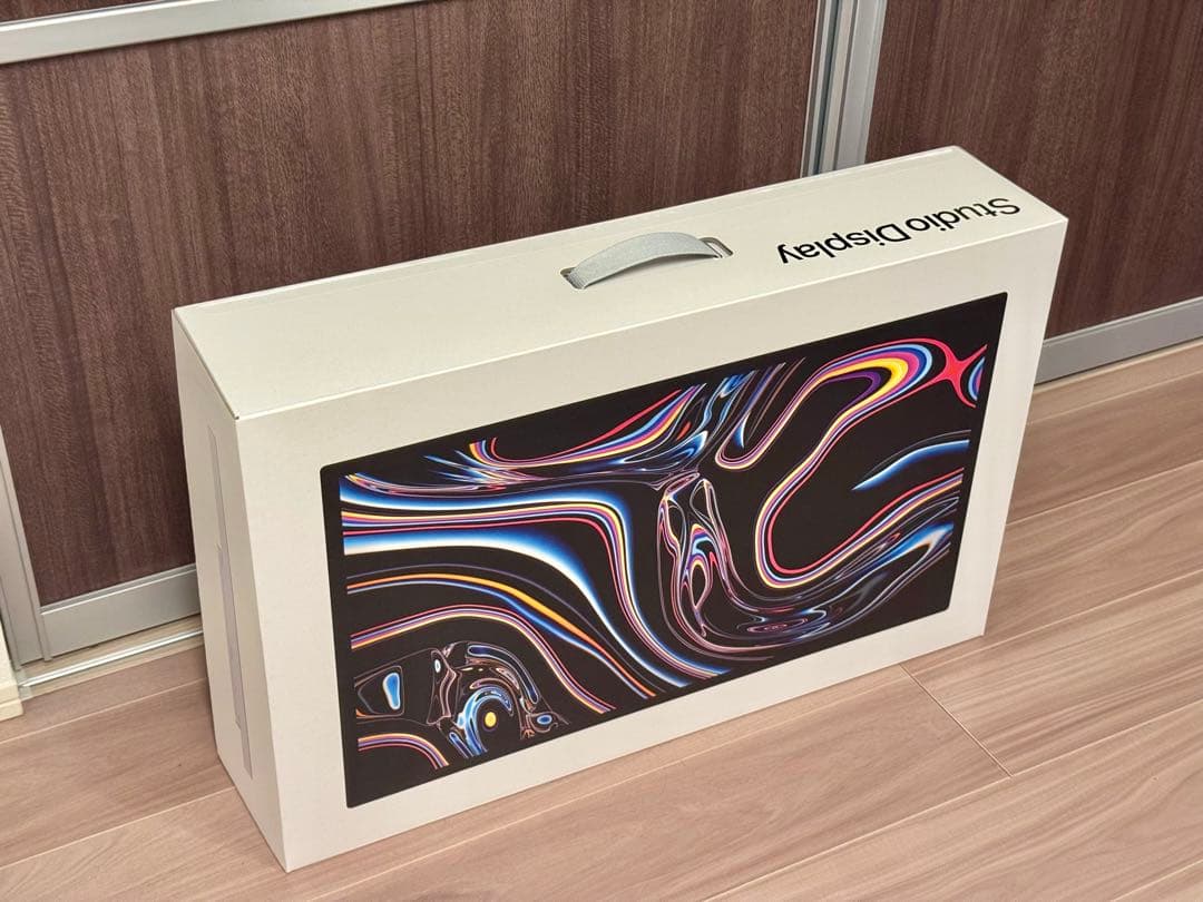 Apple Studio Display - 標準ガラス - VESAマウント