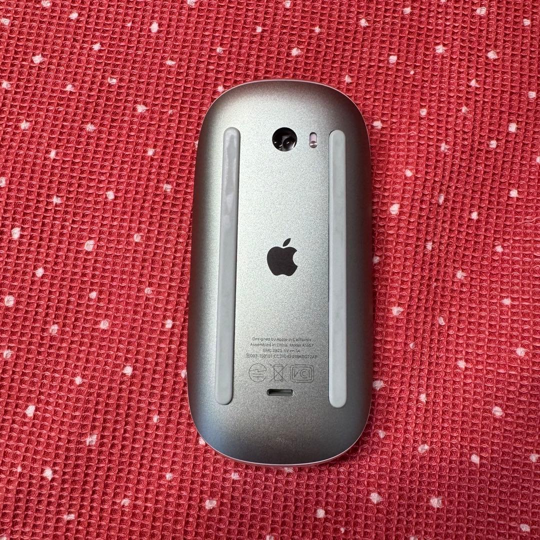 iMac 24インチM1 (CPU/GPU 8/8コア) 8GB/256GB