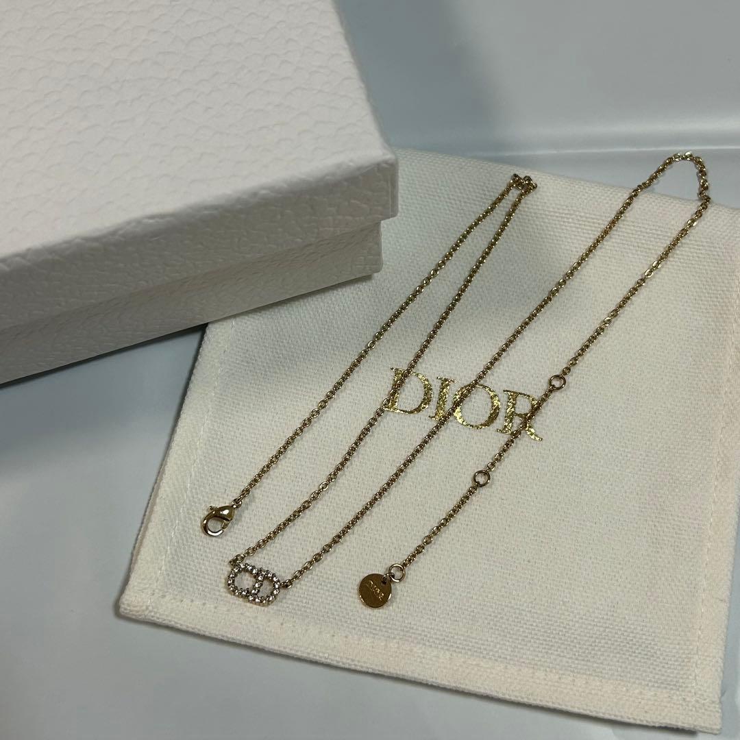 ✨美品✨　Dior ディオール　ネックレス(ノベルティのバッチ付き)