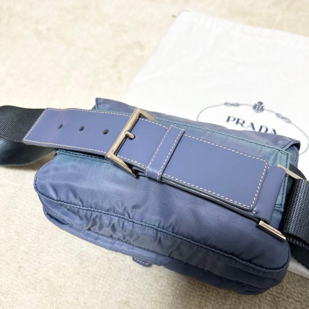 美品　プラダ　PRADA ボディバッグ　ウエストポーチ　ミニショルダーバッグ