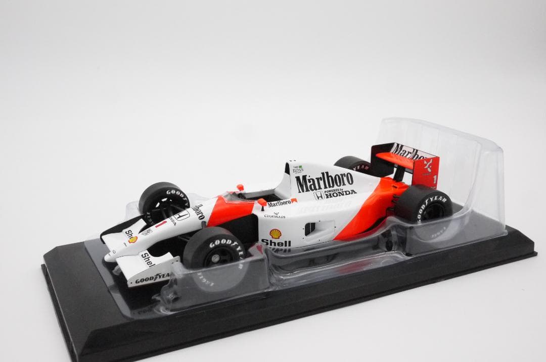1/24 マクラーレン ホンダ MP4/6 マルボロ A.セナ チャンピオン