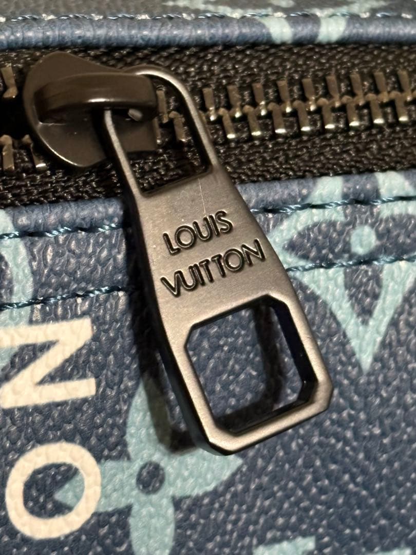 Louis Vuitton ショルダーバッグ ダークブルー