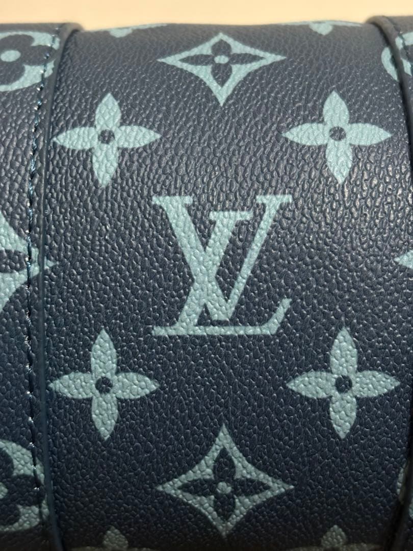 Louis Vuitton ショルダーバッグ ダークブルー