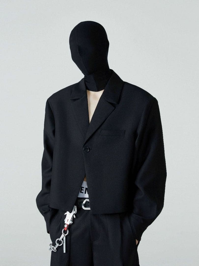 FRKM SCD　クロップドテーラードジャケット 短丈　韓国系　モード