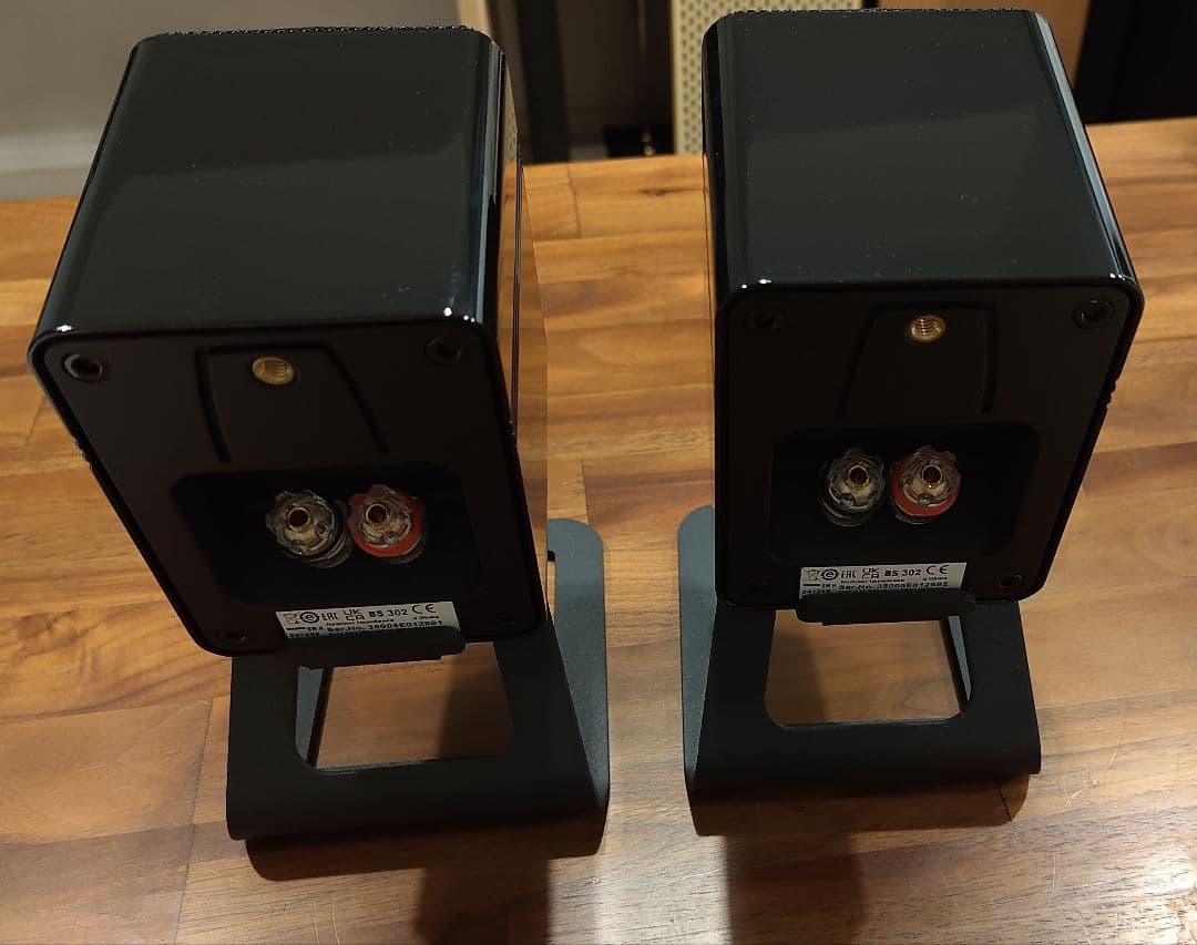 ELAC BS302 2本セット ミニスタンド付き