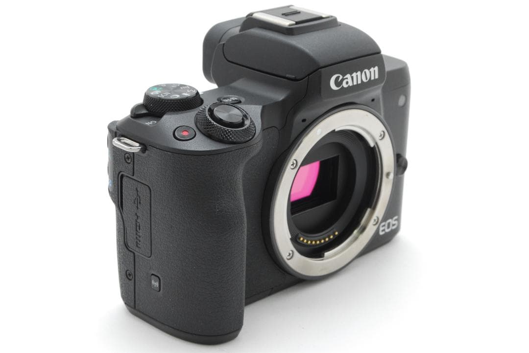 ■ショット1000回以下■美品■ Canon EOS Kiss M ブラック