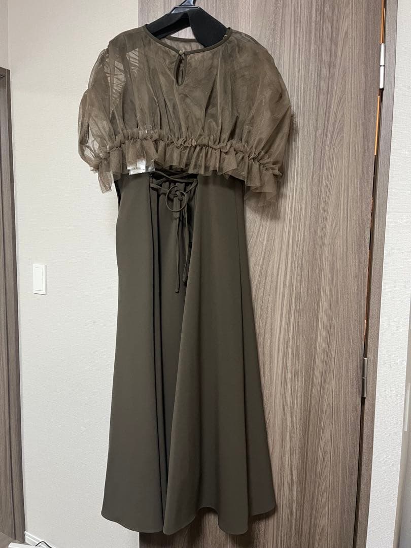 And Couture フリル付きロングドレス　結婚式　お呼ばれ