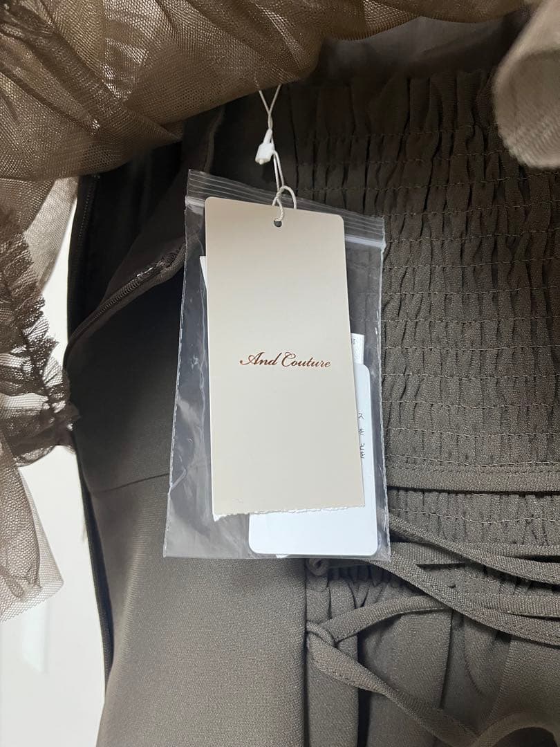 And Couture フリル付きロングドレス　結婚式　お呼ばれ