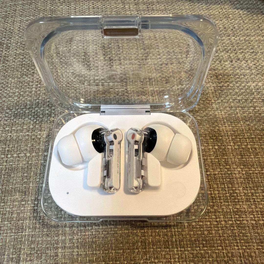 イヤホン Nothing ear (a)