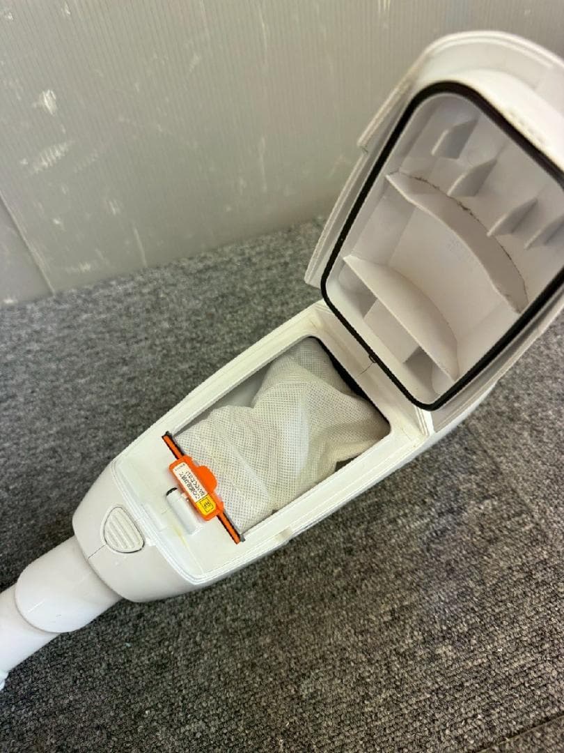 makita マキタ ◆充電式 クリーナ CL107FD コードレス 掃除機