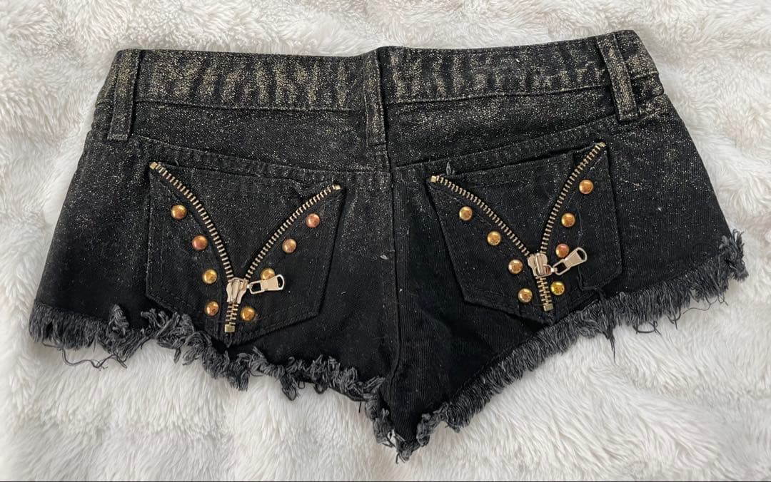 d.i.a ショーパン