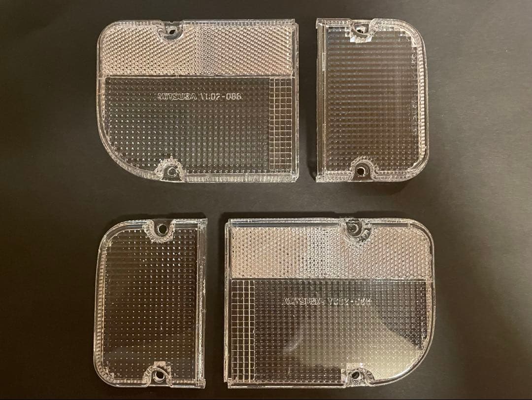 スバルサンバー ＫＳ ＴＴ　クリアテールレンズ