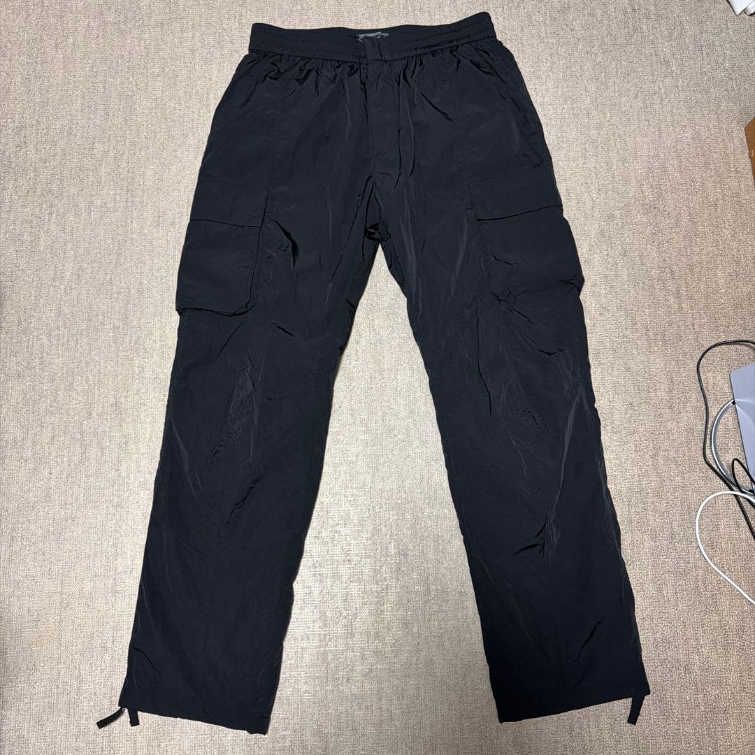 KITH ナイロンカーゴパンツ