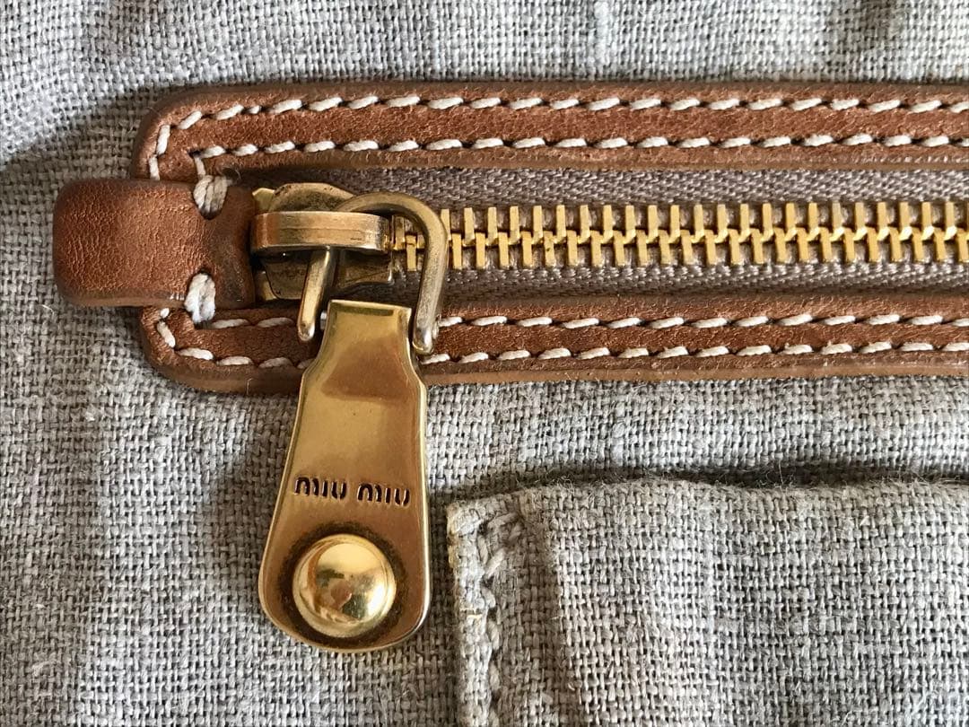 miu miu かごバッグ ミュウミュウ　ラフィア