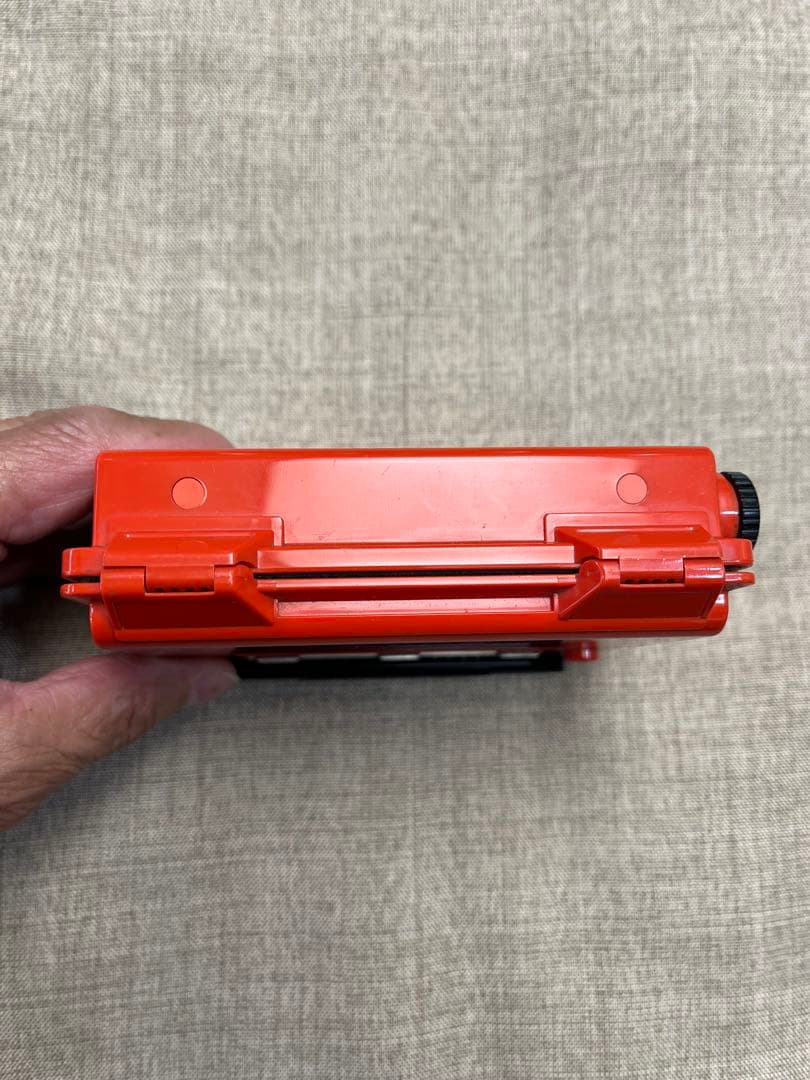 SONY SPORTS WALKMAN 赤 WM-F5 ジャンク品