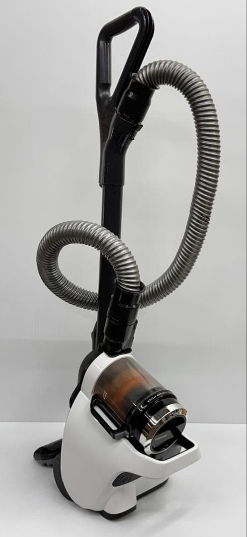 東芝　掃除機　2020年製　白　VC-C7A 本体　フルセット　中古　格安　良品
