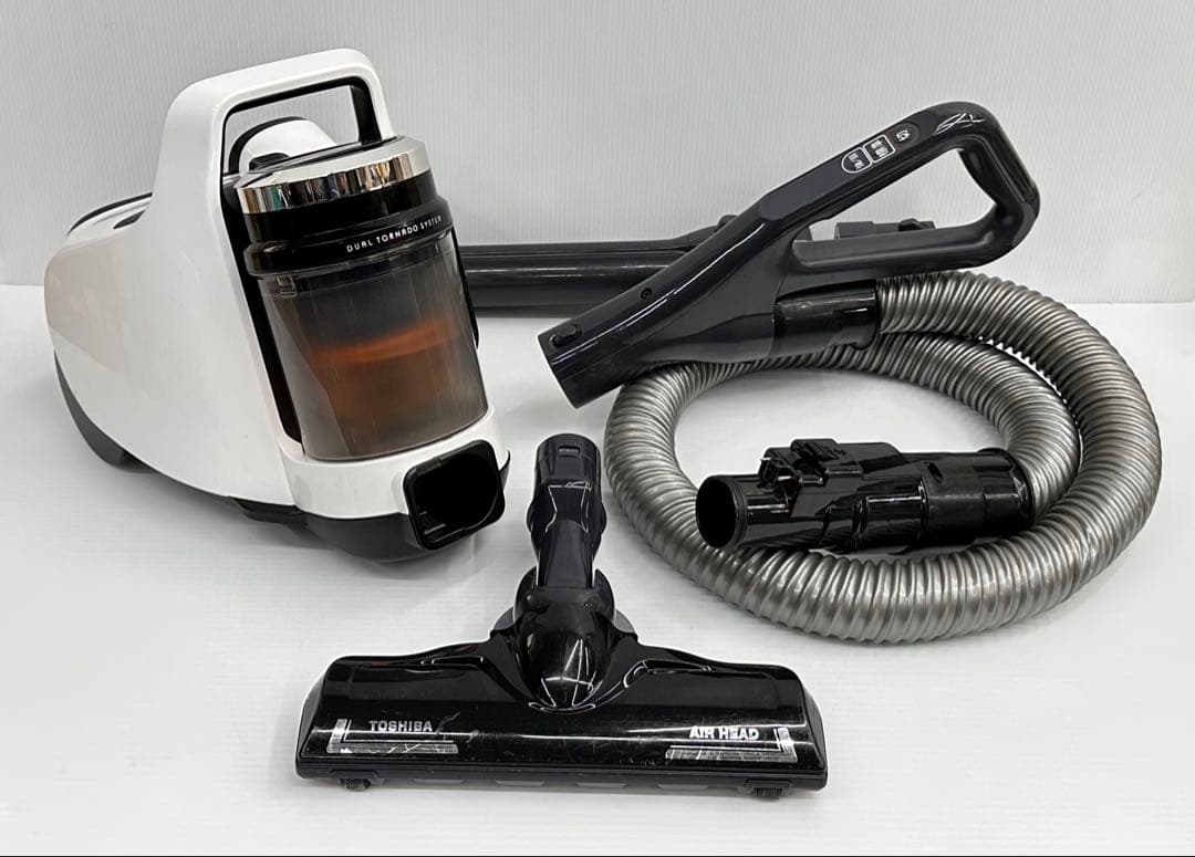 東芝　掃除機　2020年製　白　VC-C7A 本体　フルセット　中古　格安　良品