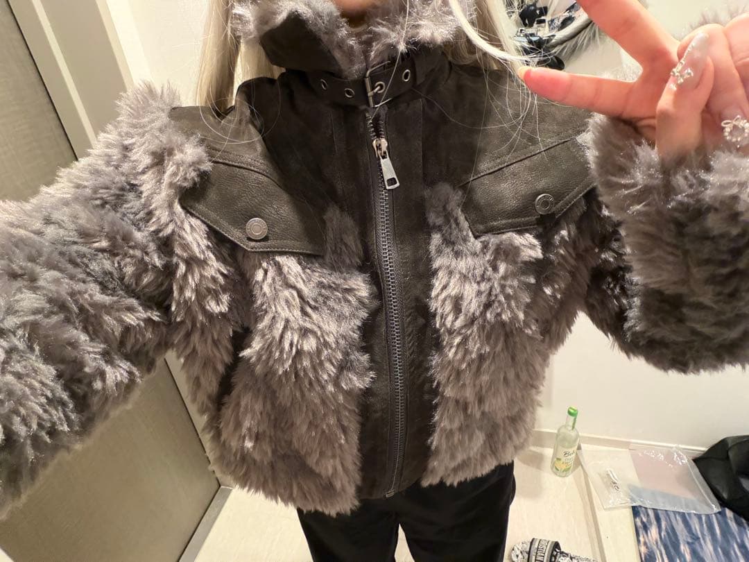 ち*こ様 送料込み即日発送　グレー ファー ジャケット ショート丈　Y2K