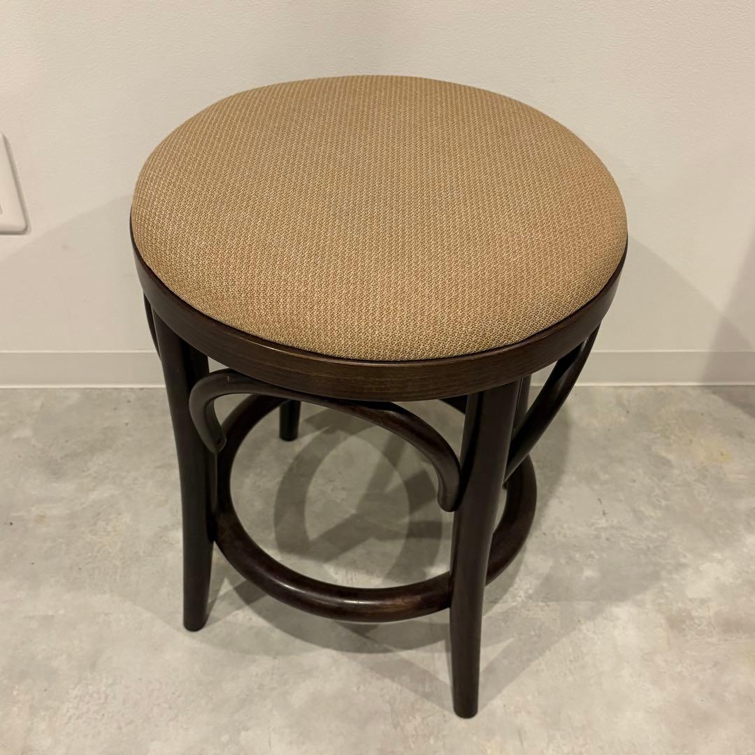 TON ベントウッド　曲木　スツール　チェコ