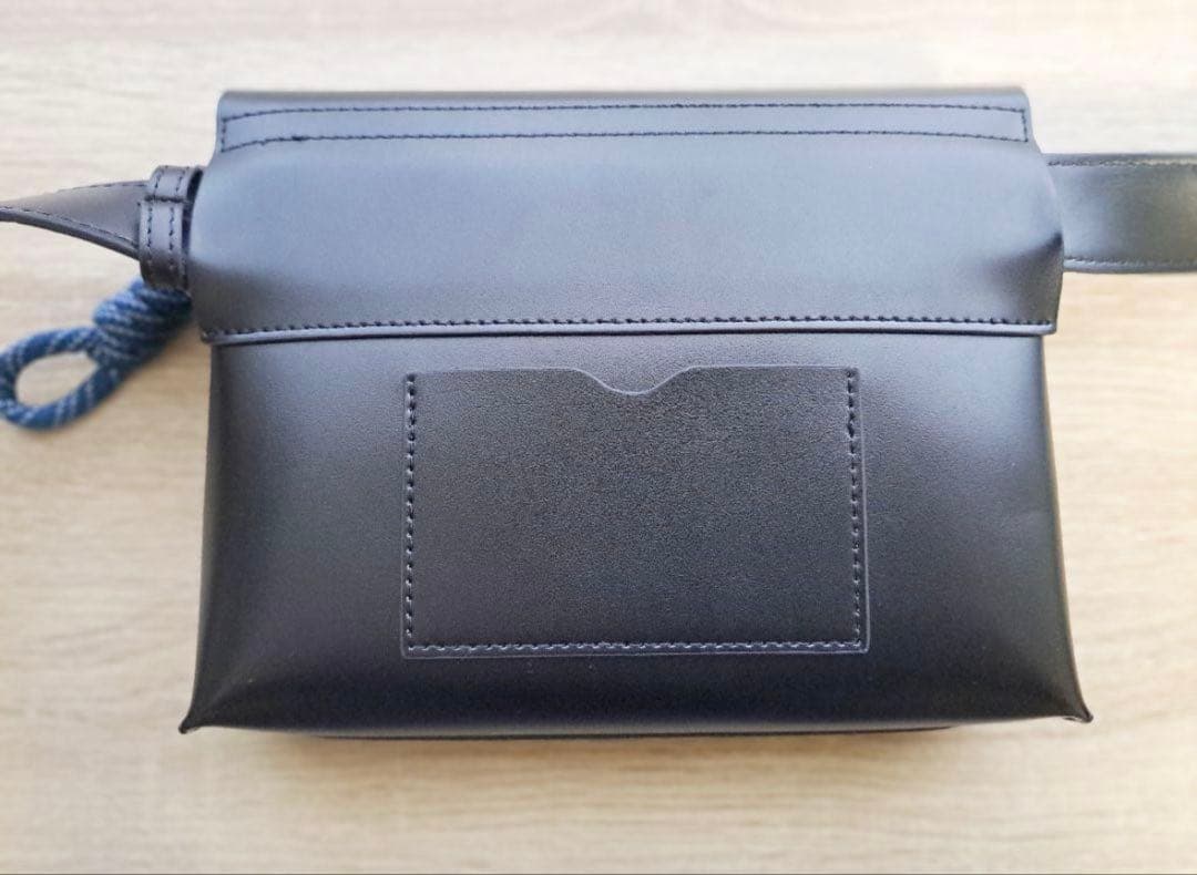 F/CE. テックレザー ベルトポーチ　ブラック