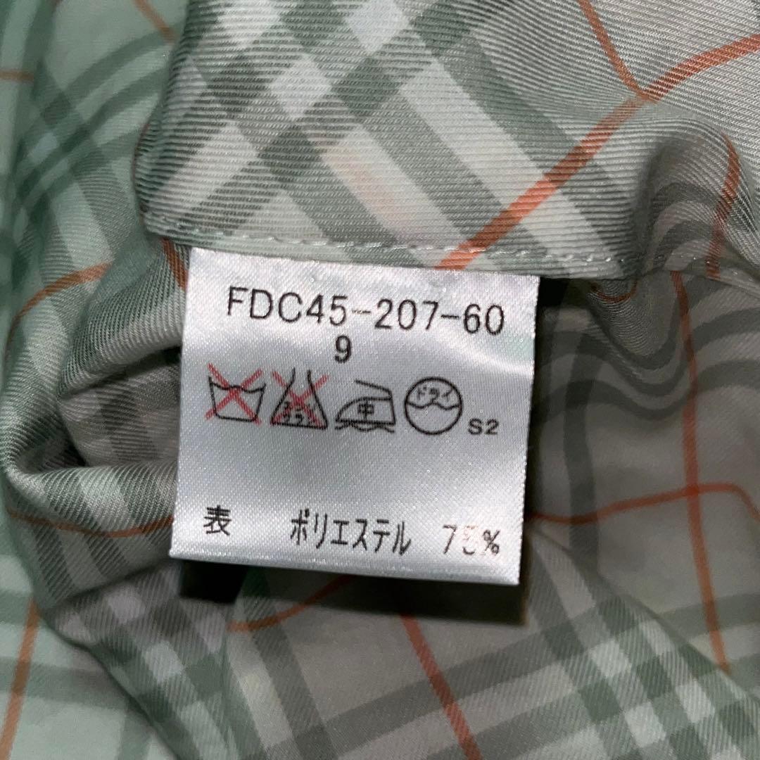 バーバリーロンドンBURBERRY LONDON 裏チェック ナイロンパーカー