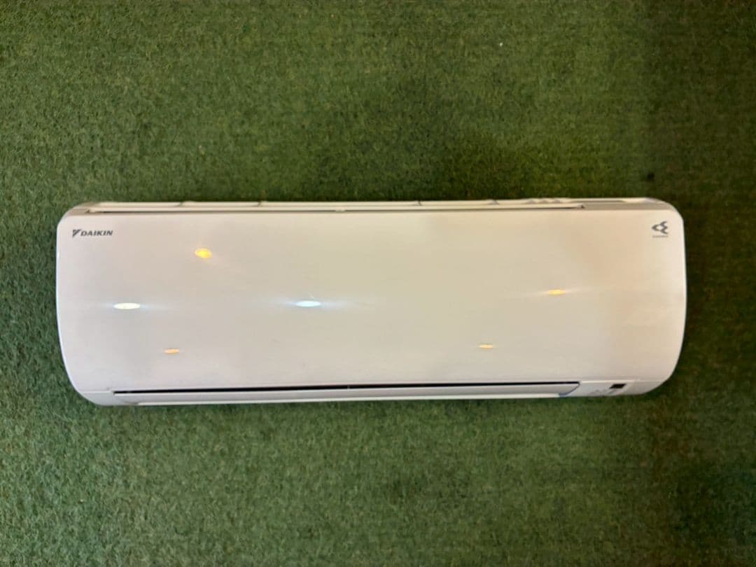 2046 ダイキン【S56ZTEP-W】2022年製 18畳 エアコン 中古