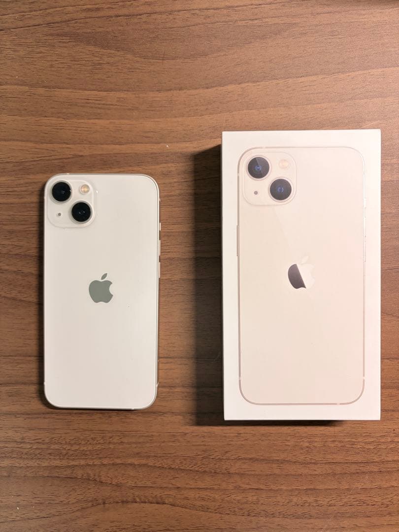 Apple iPhone 13 ホワイト　美品