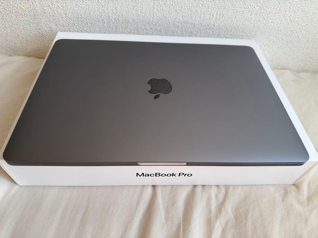 美品/MacBook Pro/2020/13.3インチ/512GB/16GB