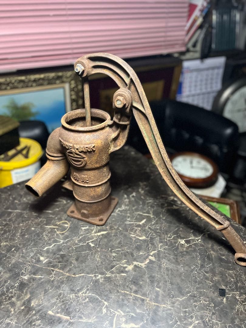 手押しポンプ、手漕ぎポンプ、手押し井戸、井戸ポンプ、ガーデニング雑貨 インテリア