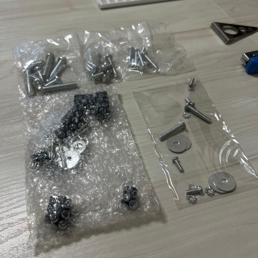 TVセッター壁美人TI100 Sサイズ　壁掛けテレビ