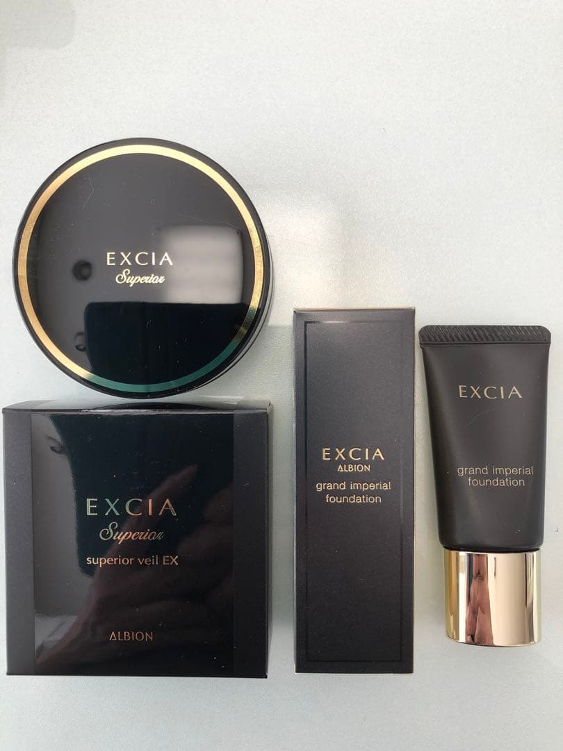 アルビオン　エクシアミニファンデーション　ミニパウダーセット