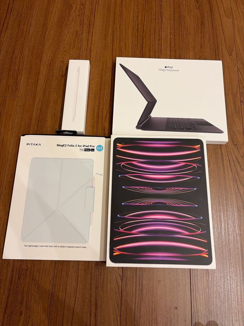 【アクセサリー付】iPad Pro12.9インチ第6世代 128GB Wi-Fi
