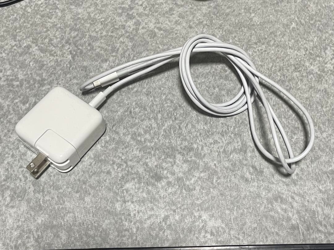 MacBook Air 13インチ 2020 i5 スペースグレー