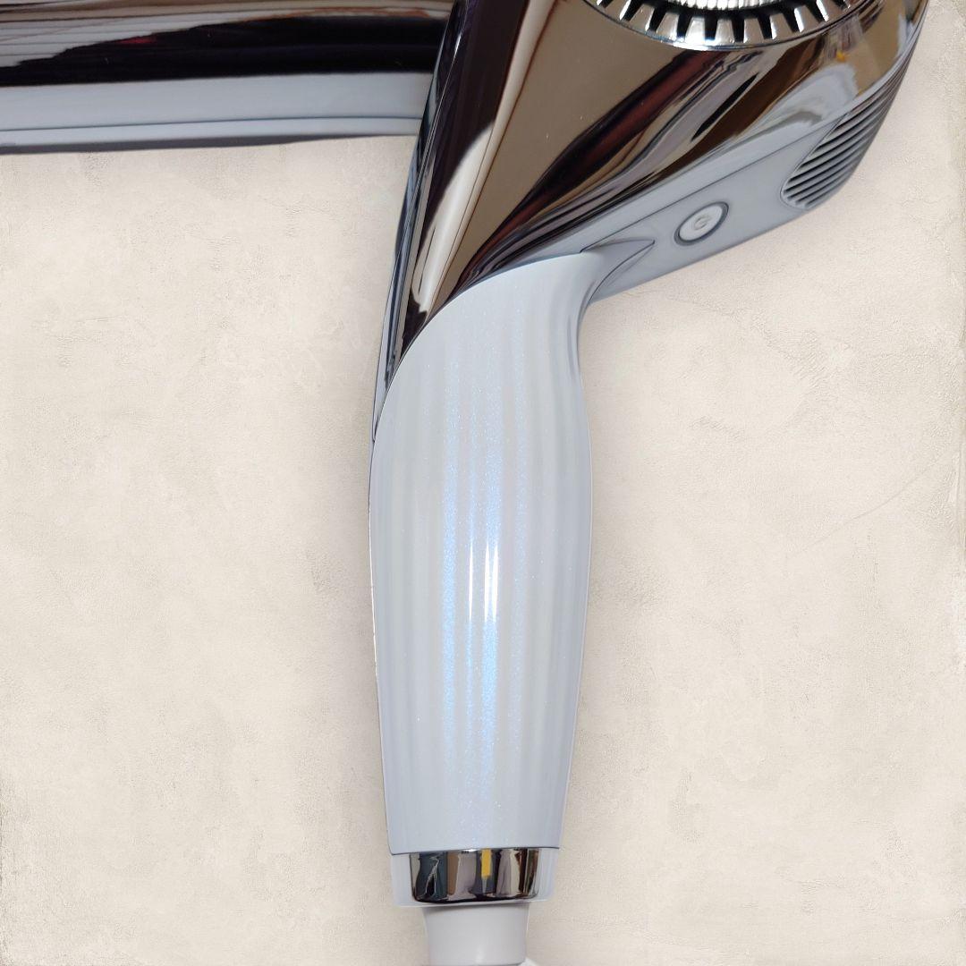 ✨未使用級✨リファ ビューテック ドライヤー BX RE-BQ-02A ホワイト