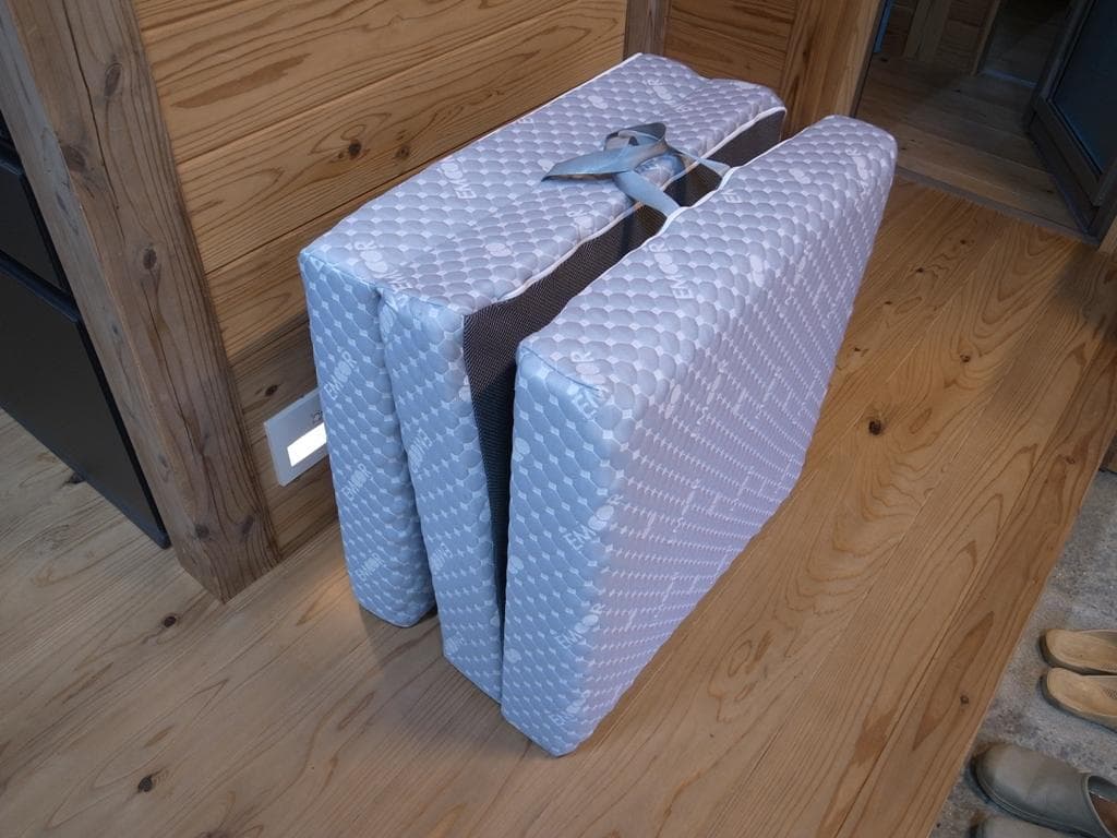 エムール ごろ寝 コンパクトマットレス Ｌサイズ ６５×１８０×極厚１１ｃｍ