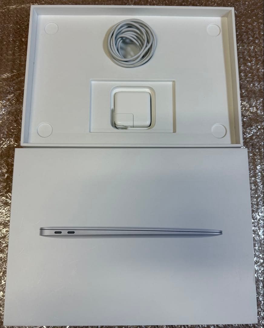 【即購入可】Apple MacBook Air 13インチ M1 シルバー