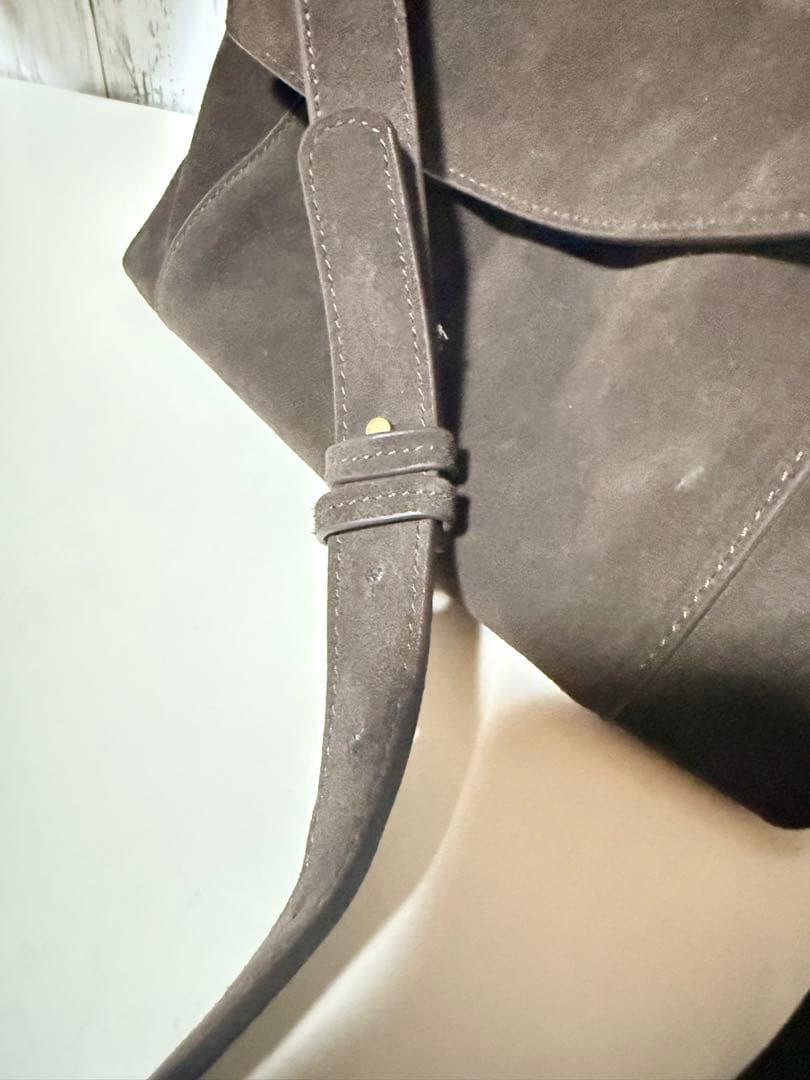 ZARA レザーショルダーバッグ　ブラウン