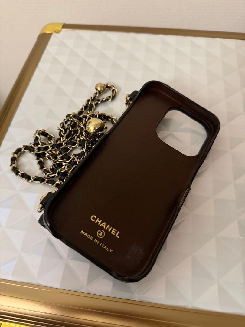 CHANEL✴︎ブラック✴︎レザー✴︎iPhone15proケース